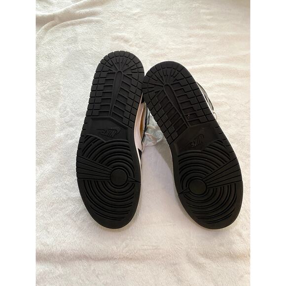 MENS JORDAN 1 MID PATENT SE 'BLACK GOLD' Sz 11 - Picture 5 of 7